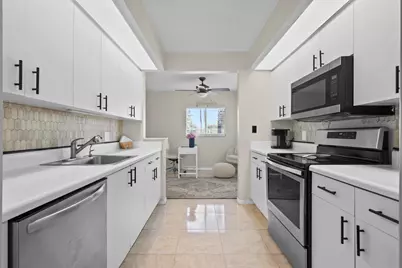 1601 SW 128th Terrace #201a, Pembroke Pines, FL 33027 - Photo 12