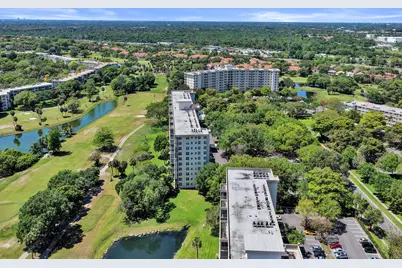 3520 Oaks Way #1010, Pompano Beach, FL 33069 - Photo 68