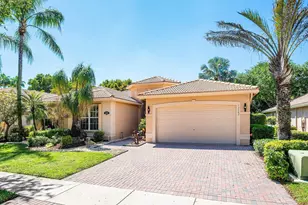 13587 Barcelona Lake Cir, Delray Beach, FL 33446 - Photo 2