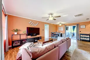 534 NW Kingston St, Port Saint Lucie, FL 34983 - Photo 18