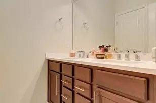 1105 Banyan Dr, Hollywood, FL 33021 - Photo 30