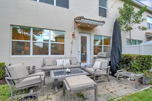 1105 Banyan Dr, Hollywood, FL 33021 - Photo 36