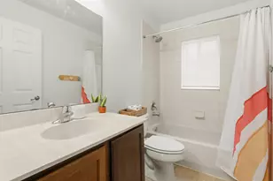 1085 Center Stone Ln, Riviera Beach, FL 33404 - Photo 30