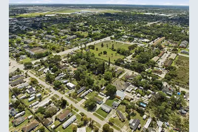 5133 Pine Grove Drive N, West Palm Beach, FL 33417 - Photo 10