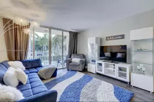 1350 SE 3rd Ave, Dania Beach, FL 33004 - Photo 8