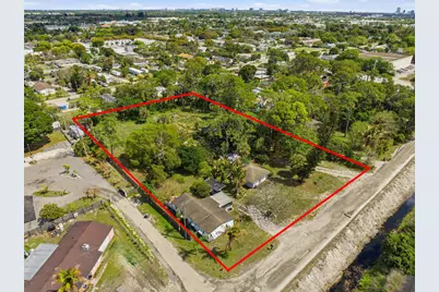 5133 Pine Grove Drive, West Palm Beach, FL  - Photo 12