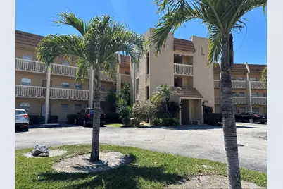 6770 Royal Palm Boulevard #207l, Margate, FL 33063 - Photo 2