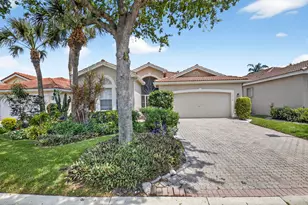 13738 Plaza Mayor Dr, Delray Beach, FL 33446 - Photo 2