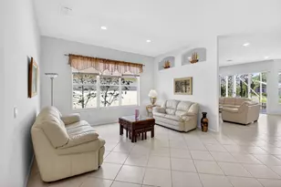 13738 Plaza Mayor Dr, Delray Beach, FL 33446 - Photo 8