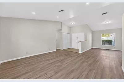 9549 NW 9th Court, Plantation, FL 33324 - Photo 8