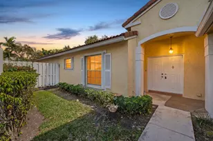 9549 NW 9th Ct, Plantation, FL 33324 - Photo 2