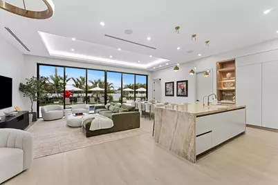 220 S Swinton Avenue, Delray Beach, FL 33444 - Photo 2