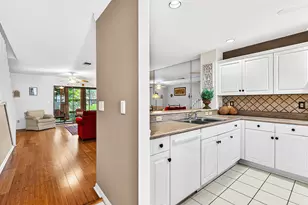 6163 SE Georgetown Pl, Hobe Sound, FL 33455 - Photo 10