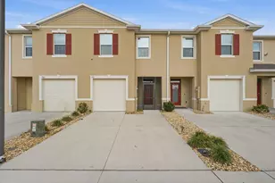 986 Lido Dr, Howey in the Hills, FL 34737 - Photo 1