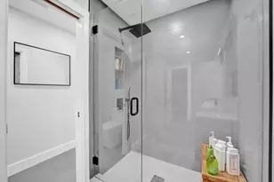 2309 NE 12th Ct, Fort Lauderdale, FL 33304 - Photo 46