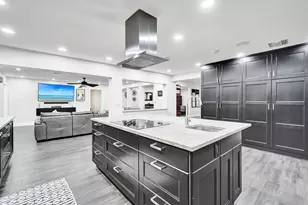 2309 NE 12th Ct, Fort Lauderdale, FL 33304 - Photo 22