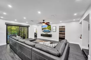 2309 NE 12th Ct, Fort Lauderdale, FL 33304 - Photo 18