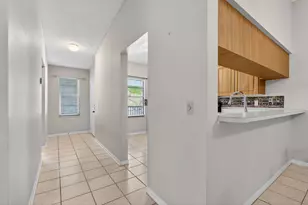 2301 Sabal Ridge Ct, Palm Beach Gardens, FL 33418 - Photo 4