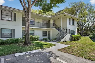 2301 Sabal Ridge Ct, Palm Beach Gardens, FL 33418 - Photo 2