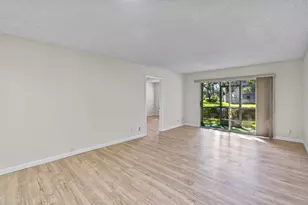 1251 SW 125th Ave, Pembroke Pines, FL 33027 - Photo 16
