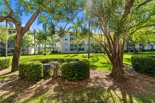 1251 SW 125th Ave, Pembroke Pines, FL 33027 - Photo 28