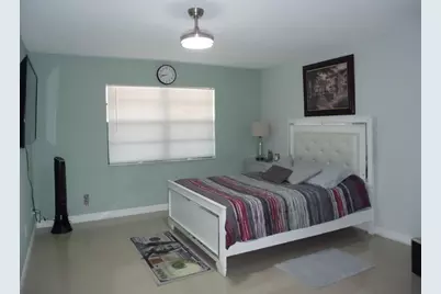 5255 Mendoza Street, West Palm Beach, FL 33415 - Photo 16