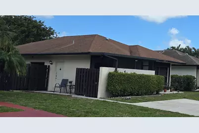5255 Mendoza Street, West Palm Beach, FL 33415 - Photo 2