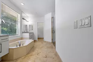 2013 Harbor View Cir, Weston, FL 33327 - Photo 26