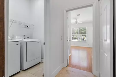 2013 Harbor View Circle, Weston, FL 33327 - Photo 20