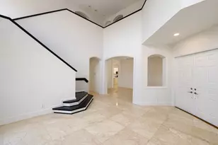 2013 Harbor View Cir, Weston, FL 33327 - Photo 12