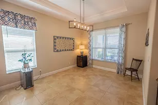 11192 SW Maple Tree Ln, Port Saint Lucie, FL 34987 - Photo 10