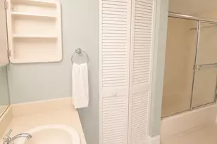 701 NW 19th St, Fort Lauderdale, FL 33311 - Photo 8
