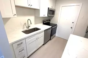 2220 NE 68th St, Fort Lauderdale, FL 33308 - Photo 6