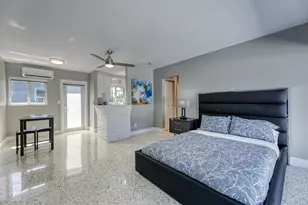 2017 NE 26th St, Wilton Manors, FL 33305 - Photo 8