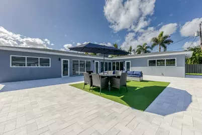 2017 NE 26th Street, Wilton Manors, FL 33305 - Photo 34