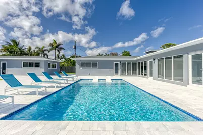 2017 NE 26th Street, Wilton Manors, FL 33305 - Photo 36