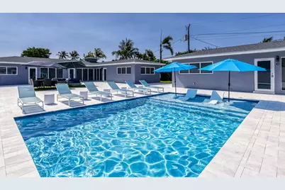 2017 NE 26th Street, Wilton Manors, FL 33305 - Photo 2