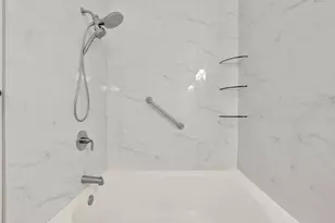 9 Lexington Ln E, Palm Beach Gardens, FL 33418 - Photo 26