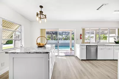 5060 NW 41st Court, Lauderdale Lakes, FL 33319 - Photo 18