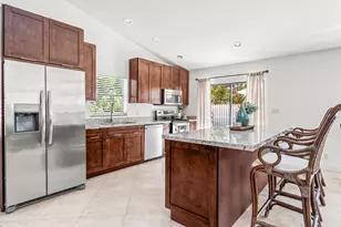 454 Prairie Rose Ln, Boca Raton, FL 33487 - Photo 8