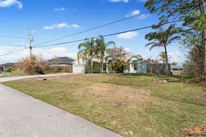 5593 NW Wesley Road, Port Saint Lucie, FL 34986 - Photo 4