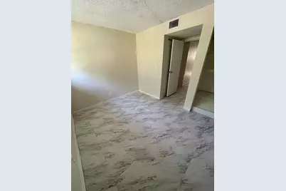 5844 Blueberry Court #Unit 68, Lauderhill, FL 33313 - Photo 8