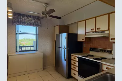 2766 S Carambola Cir Circle S #504, Coconut Creek, FL 33066 - Photo 6