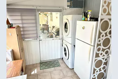 615 Alamanda Lane, Deerfield Beach, FL 33442 - Photo 30