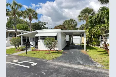 615 Alamanda Lane, Deerfield Beach, FL 33442 - Photo 2