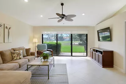 820 Club Drive, Palm Beach Gardens, FL 33418 - Photo 8