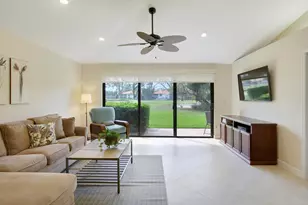 820 Club Dr, Palm Beach Gardens, FL 33418 - Photo 8