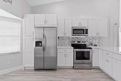 12 Paxford Lane W, Boynton Beach, FL 33426 - Photo 6