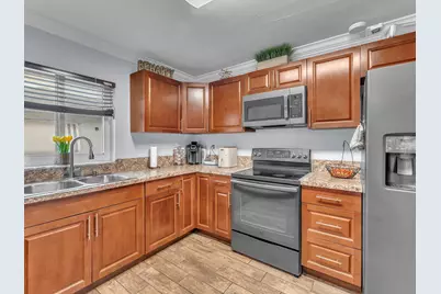 4710 NW 16th Court, Lauderhill, FL 33313 - Photo 10