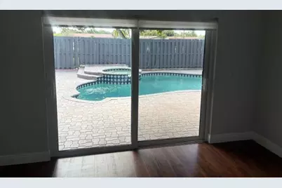 11570 Gorham Drive, Cooper City, FL 33026 - Photo 6